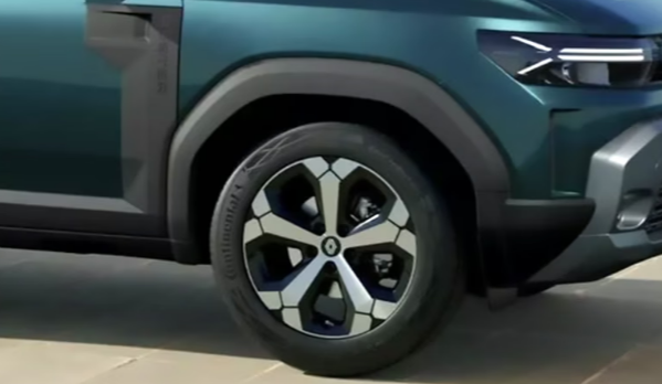 theevsupermarket.com
Renault Duster 2025  side profile,veelsize,