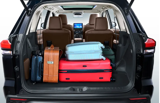 toyta inova hycrosboot space ,interior,site comfort ,theevsupermarket.com,price,milege,